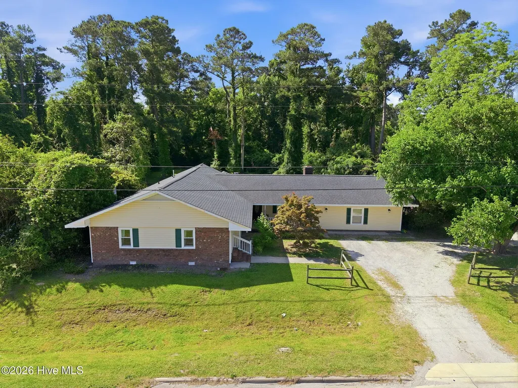 1851 Burgaw Highway Jacksonville NC 28540