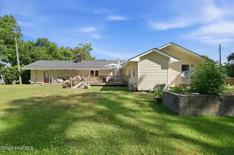 1851 Burgaw Highway Jacksonville NC 28540