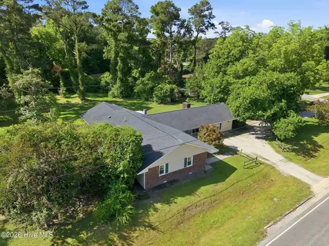 1851 Burgaw Highway Jacksonville NC 28540