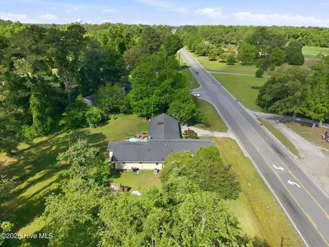 1851 Burgaw Highway Jacksonville NC 28540