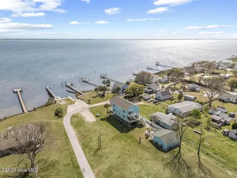 173 Salter Drive Newport NC 28570