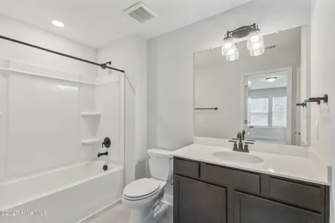 570 Tullimore Lane NW Calabash NC 28467