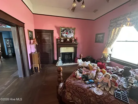 302 N Marlboro Street Mccoll SC 29570