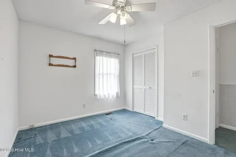 921 Harrell Drive Morehead City NC 28557