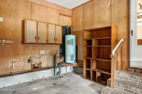 921 Harrell Drive Morehead City NC 28557
