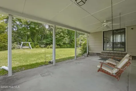 921 Harrell Drive Morehead City NC 28557