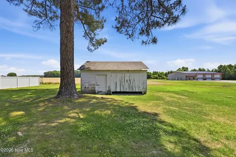 42 Nc Highway 32 Sunbury NC 27979