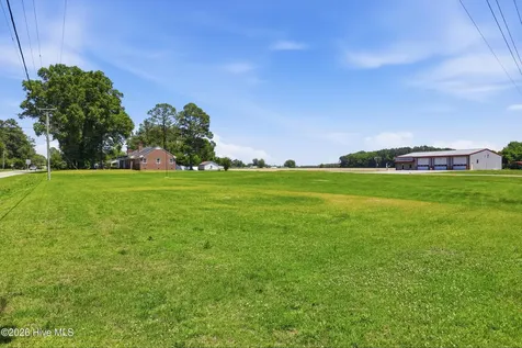 42 Nc Highway 32 Sunbury NC 27979