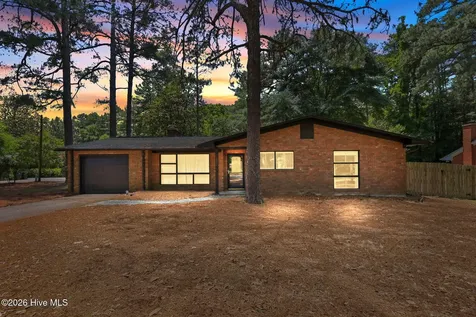 390 E Indiana Avenue Southern Pines NC 28387