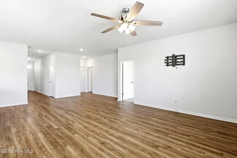 441 Tributary Circle Wilmington NC 28401