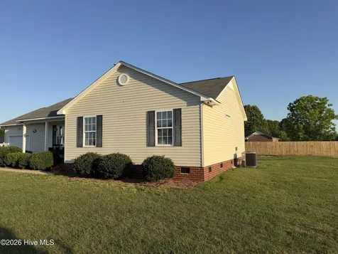 3055 Falcon Court Deep Run NC 28525