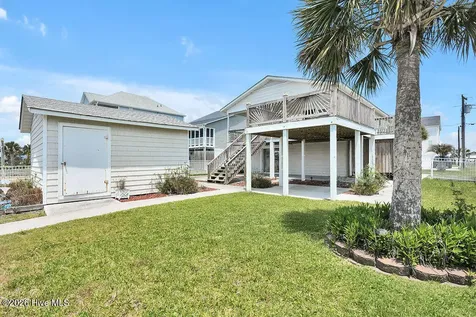 4069 4th Street Surf City NC 28445