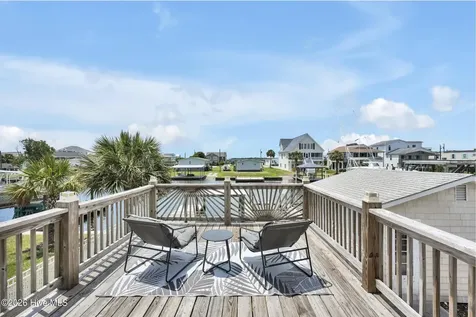 4069 4th Street Surf City NC 28445