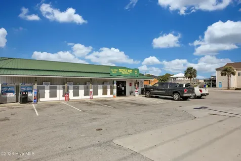 4069 4th Street Surf City NC 28445
