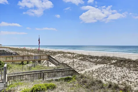 603 N Anderson Boulevard Topsail Beach NC 28445