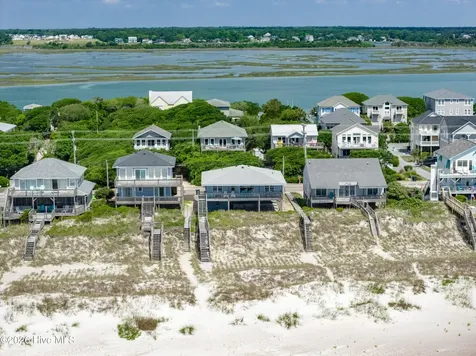 603 N Anderson Boulevard Topsail Beach NC 28445