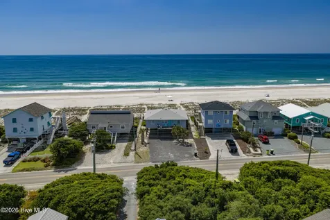 603 N Anderson Boulevard Topsail Beach NC 28445