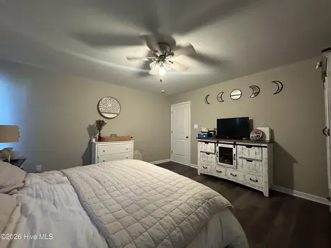 307 Crayfish Court Peletier NC 28584