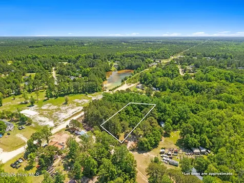 486 Scuppernong Circle SE Bolivia NC 28422