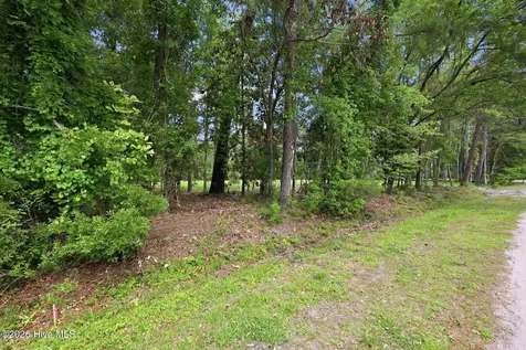 163 Trent Shores Drive Trent Woods NC 28562