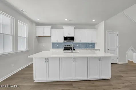 6787 Fellowship Drive Leland NC 28451