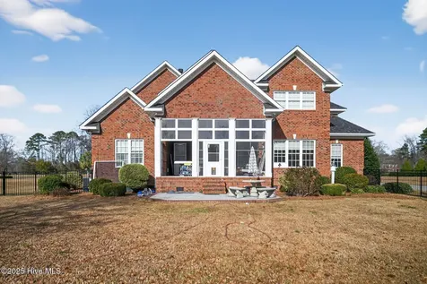 2354 Water View Road Greenville NC 27858