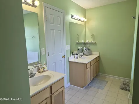 228 Rutherford Way Jacksonville NC 28540