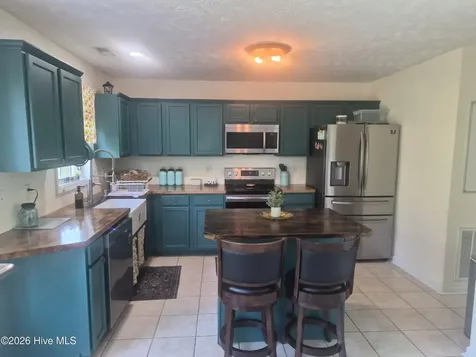 228 Rutherford Way Jacksonville NC 28540