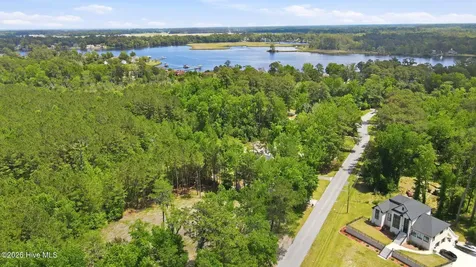 161 Trent Shores Drive New Bern NC 28562