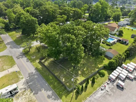 100 E Sherwood Drive Havelock NC 28532