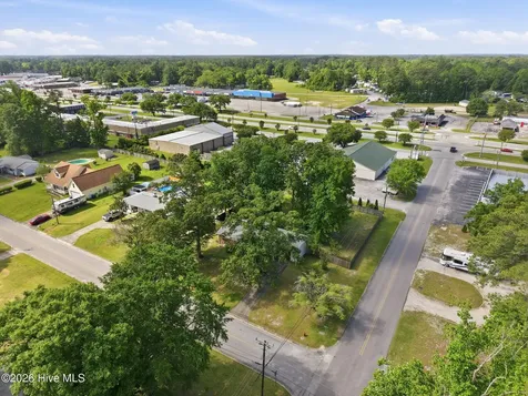100 E Sherwood Drive Havelock NC 28532