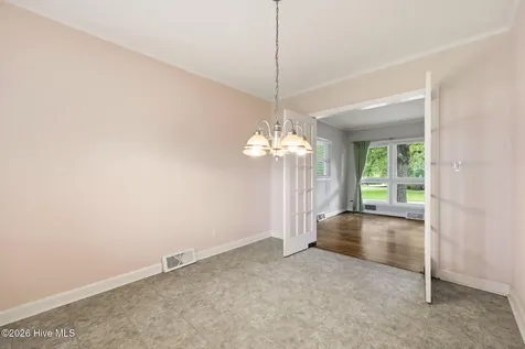 100 E Sherwood Drive Havelock NC 28532