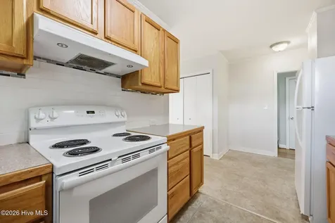 100 E Sherwood Drive Havelock NC 28532
