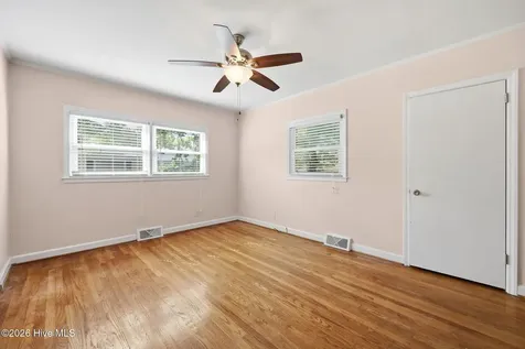 100 E Sherwood Drive Havelock NC 28532