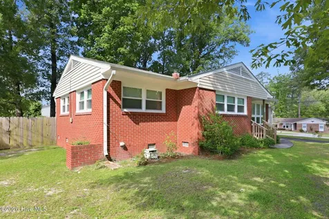 100 E Sherwood Drive Havelock NC 28532