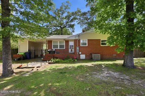100 E Sherwood Drive Havelock NC 28532