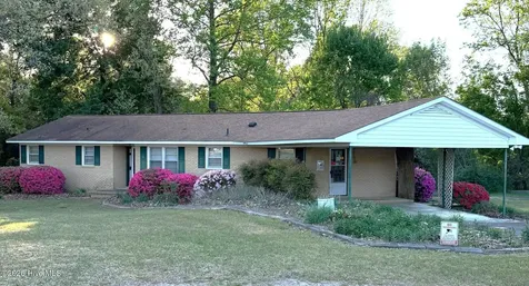 1674 W Nc 403 Highway Faison NC 28341