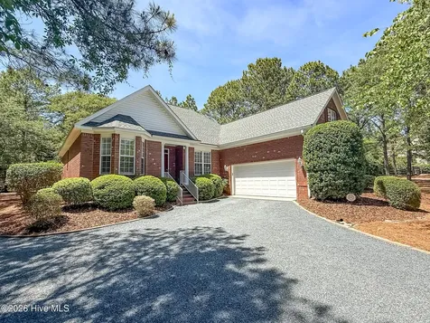150 Diamondhead Drive S Pinehurst NC 28374