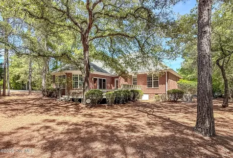 150 Diamondhead Drive S Pinehurst NC 28374