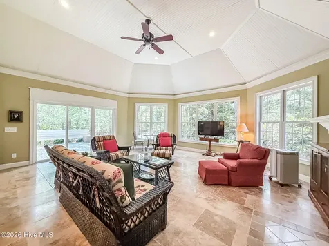 150 Diamondhead Drive S Pinehurst NC 28374