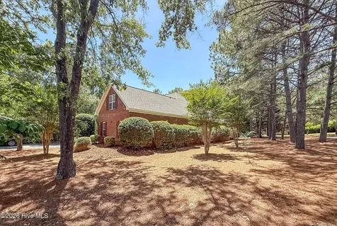 150 Diamondhead Drive S Pinehurst NC 28374