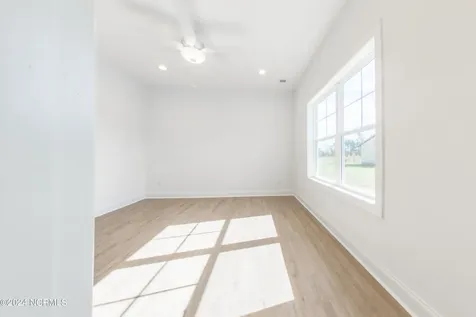 21 Crew Court Whiteville NC 28472