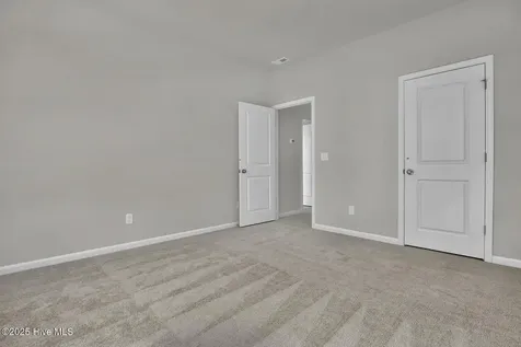 6807 Fellowship Drive Leland NC 28451