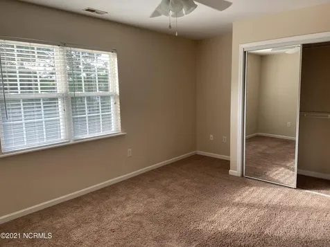 803 Courtyard W Newport NC 28570