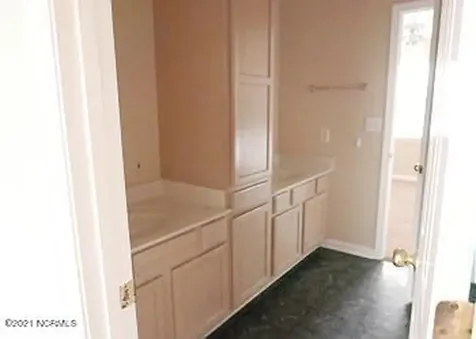 803 Courtyard W Newport NC 28570