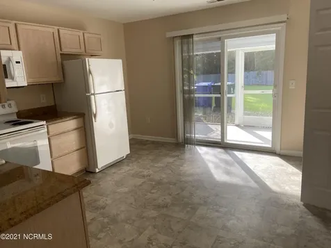 803 Courtyard W Newport NC 28570
