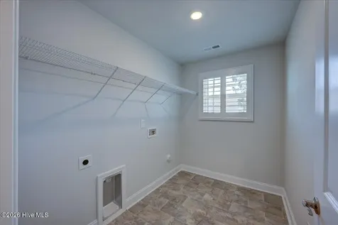 2024 Medina Spirit Street New Bern NC 28562