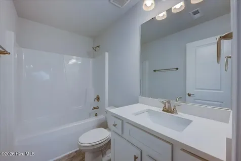 2024 Medina Spirit Street New Bern NC 28562