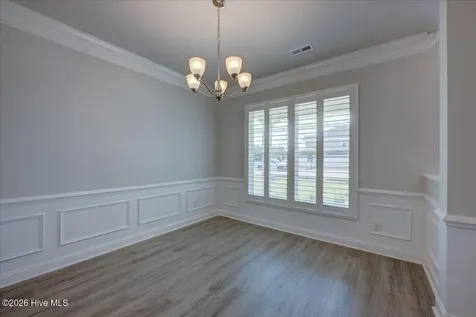 2024 Medina Spirit Street New Bern NC 28562