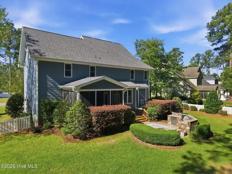 3952 Colony Woods Drive Greenville NC 27834